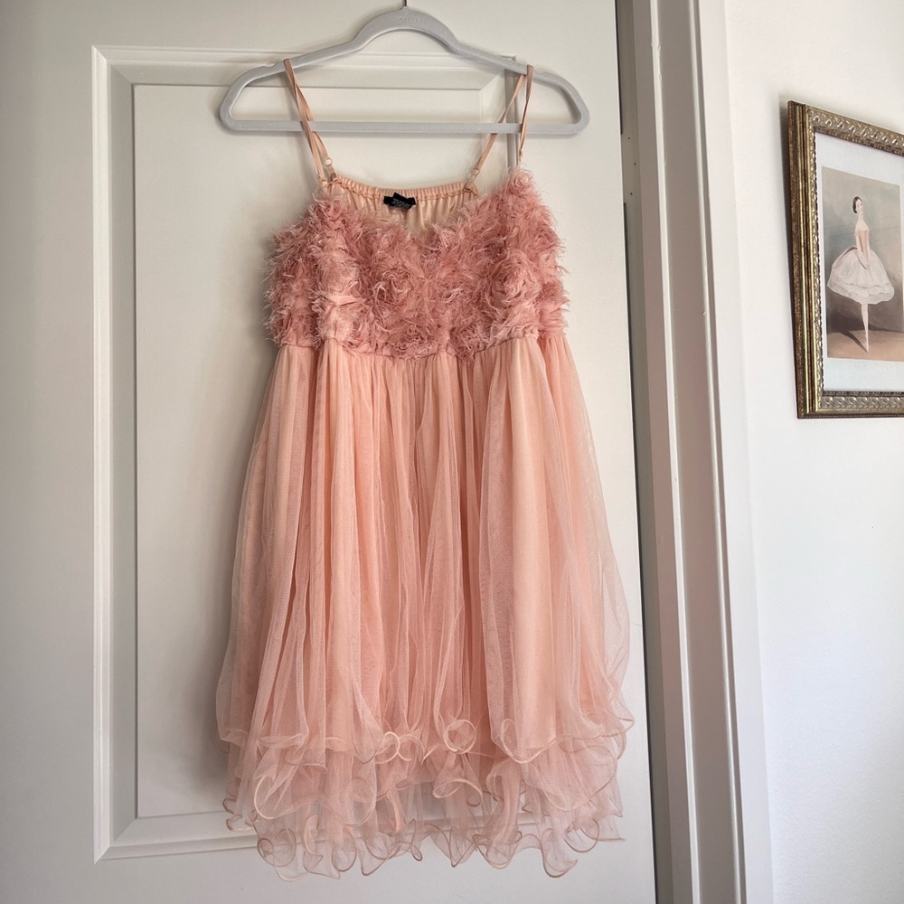 Pink vintage Ruffled mini Dress